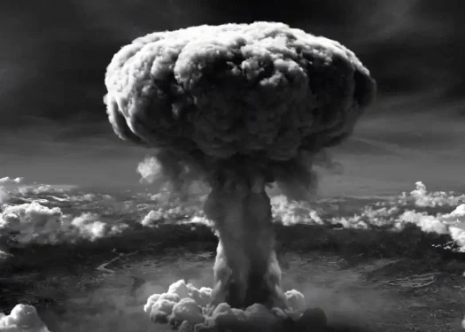 পৰমাণু বোমাৰ আবিষ্কাৰ-Atom bomb